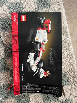 LEGO McLaren MP4/4 & Ayrton Senna