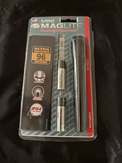 Mini maglite (new & sealed)