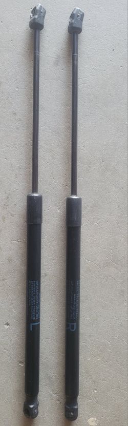 Nissan Murano 2009-2014 tailgate shock absorbers