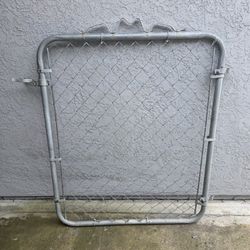 Metal Gate