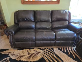 Recliner Leather Couch & Loveseat