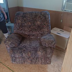 Extra large camo recliner Reduced For Quick Sale.