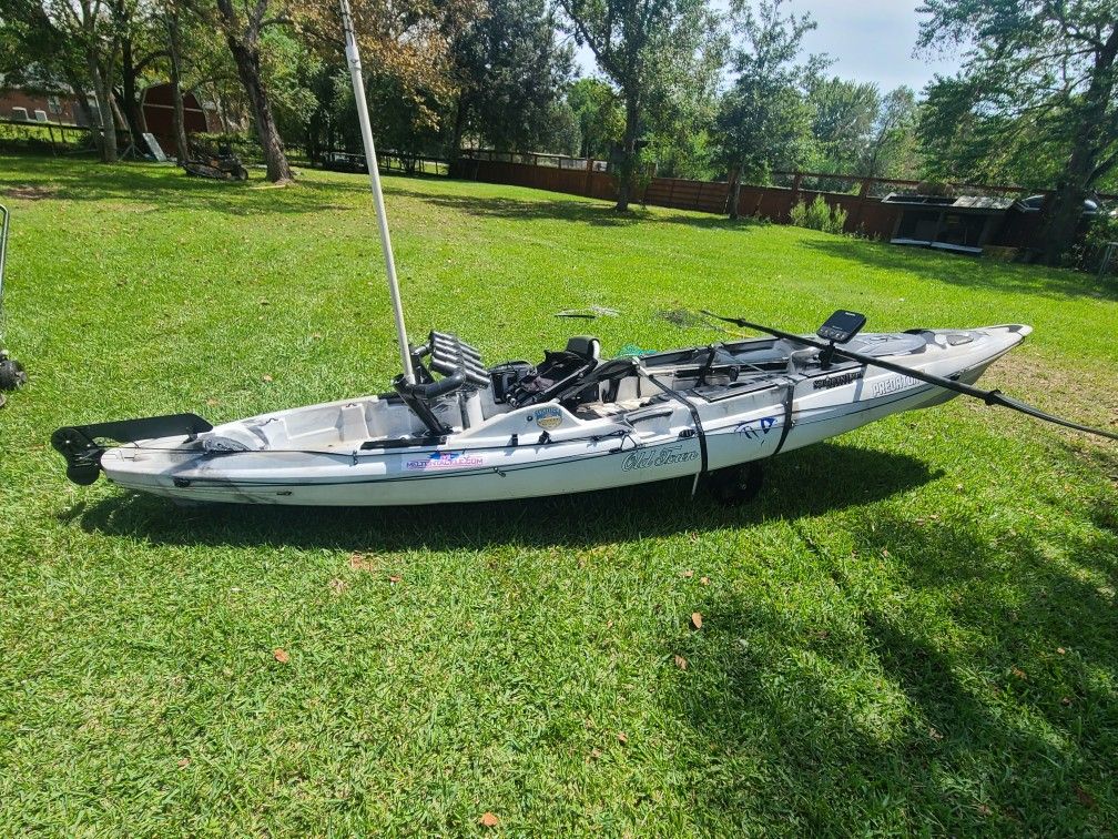 Fishing Kayak Predador 13