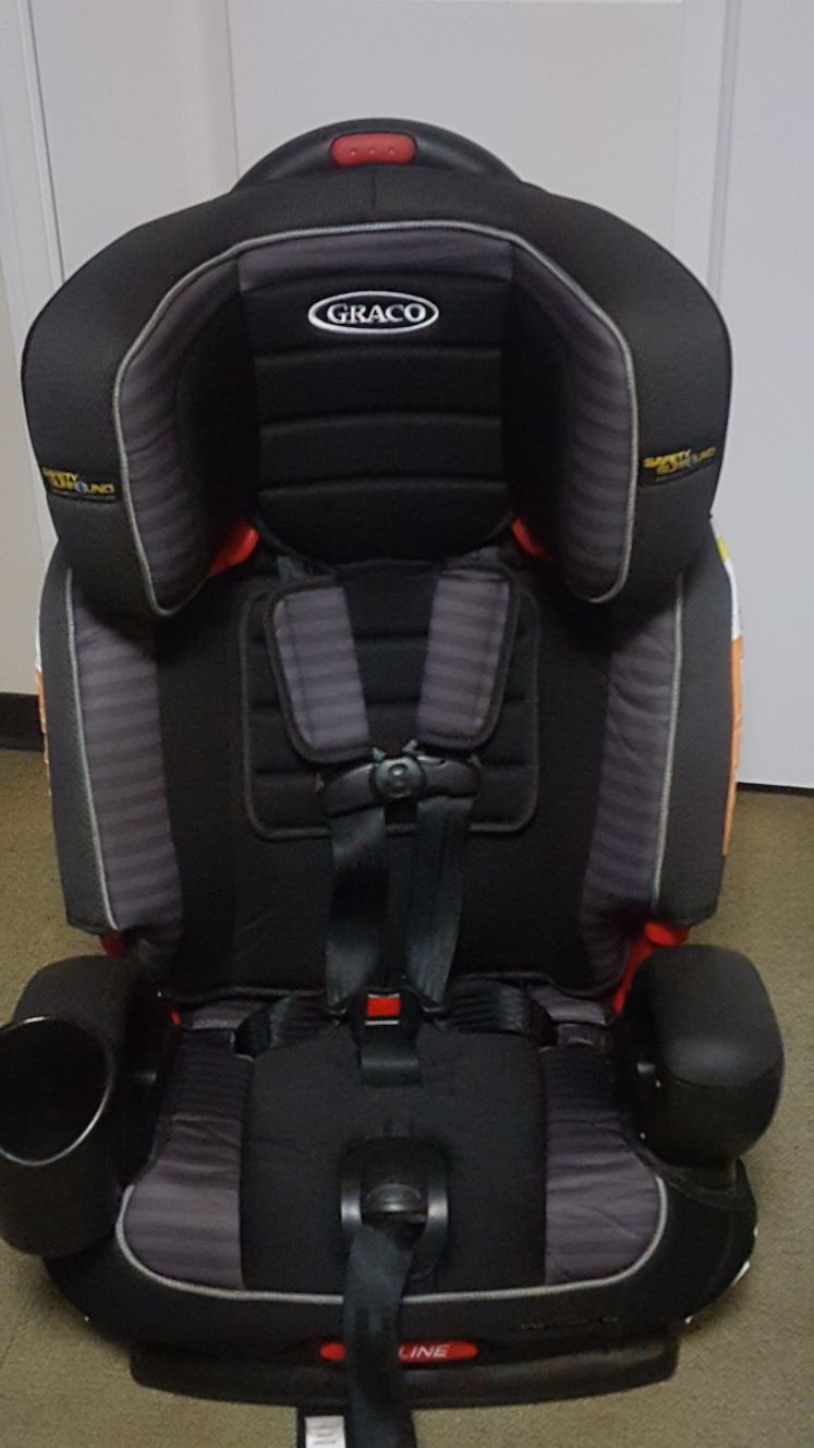 GRACO NAUTILUS 3 IN ONE CONVERTIBLE CAR SEAT