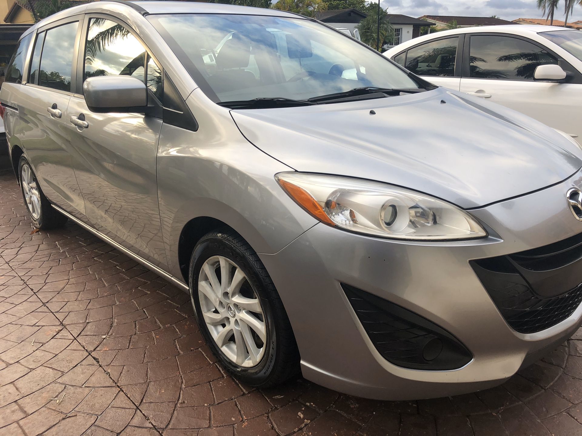 2012 Mazda Mazda5