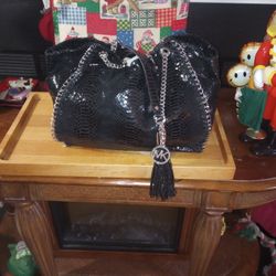 Michael Kors Shoulder Tote