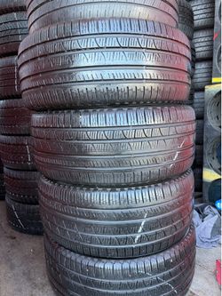 🚘🚨vendo set de llantas 255 55 20 pirelli scorpion tires