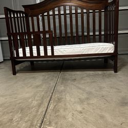 Day bed with mattress