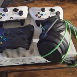 XBOX ONE S 