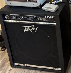 Peavey TKO 115 S bass guitar combo AMP amplifier 80 watt