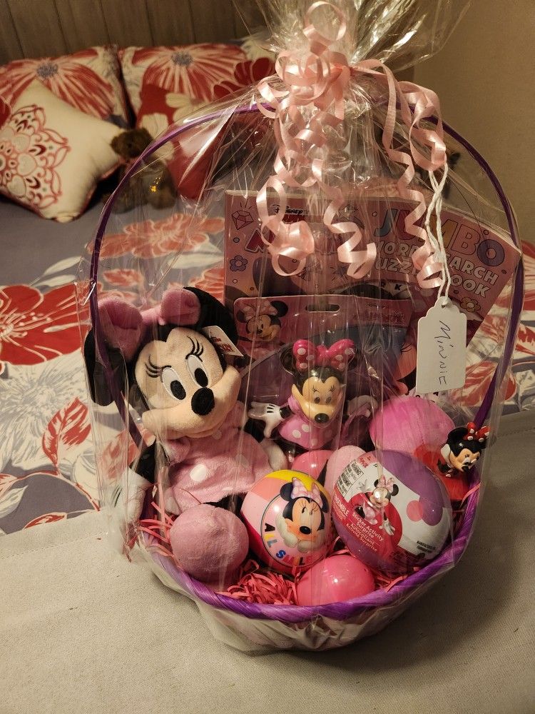 Minnie Mouse Easter Basket $25