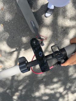 Electric scooter