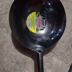 Winco 18 Gauge Black Carbon Steel 14" Round Bottom Wok 6" Integrated Handle