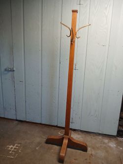 ANTIQUE COAT RACK