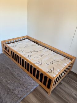 Montessori Floor Bed Frame with Mattress