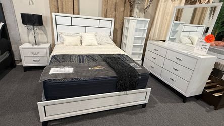 4 PC QUEEN BEDROOM SET