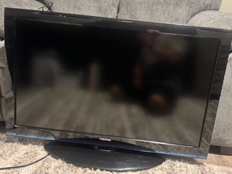40 Inch Toshiba Flat Screen Tv W/Base