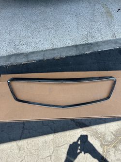 2019 Cadillac CTS-V front grill trim piece
