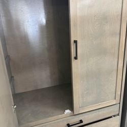 Brand New Closet Organizers @ FURNITURE LOVE ❤️ Same Day Delivery 🚚 