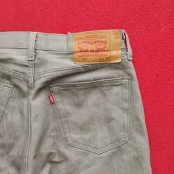 Levi 501s Silver 33, 30
