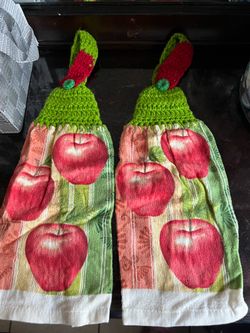 Sets towels each set $7