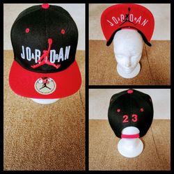 MICHAEL JORDAN SNAPBACK HAT. 