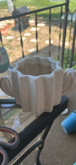 Ceramic Cactus Planter 3”