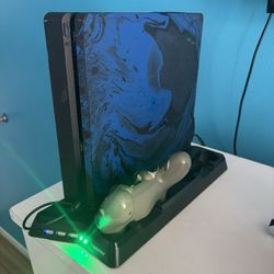 PS4 Slim