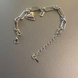 Beautiful Silver Heart Bracelet