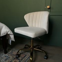 NEW Wayfair Velvet Desk Chair 