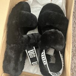 UGG Sandals 