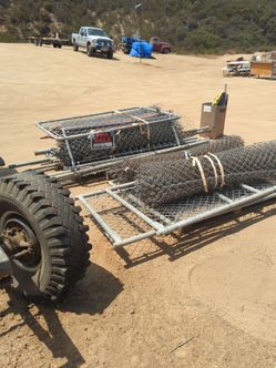 Chain lake fencing and post