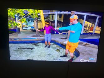 85” Samsung tv like new