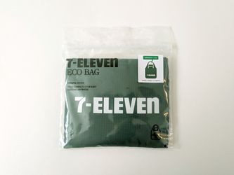 7-Eleven Japan green reusable "ECO BAG"