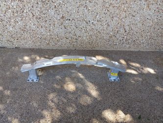 2019-20 Audi Tt Rs Front Rebar 