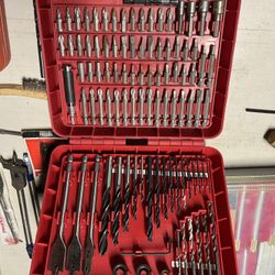 931639, Craftsman 100PC. Drilling and Driving Set