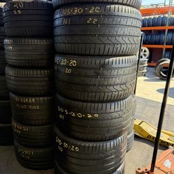 20” tires pirelli 305/30/20 semi new with free installation $80 each