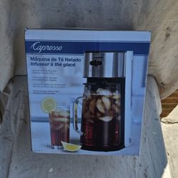 Capresso Stainless Steel Iced Tea Maker Glass Pitcher One Button Operation