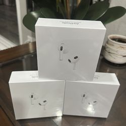 airpods New and sealed 