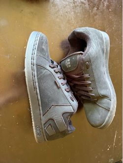 etnies