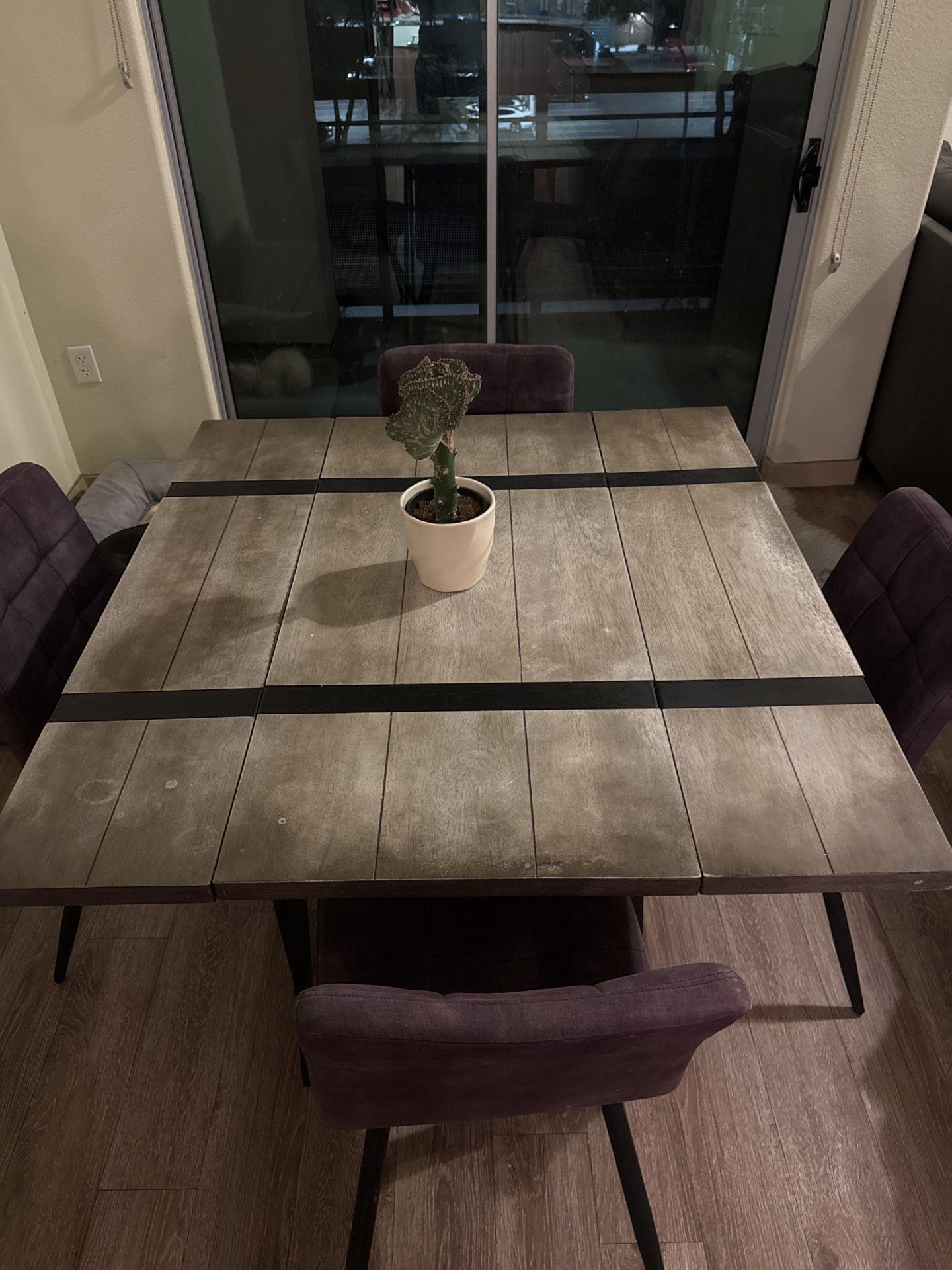 Kitchen Table & 4 chairs