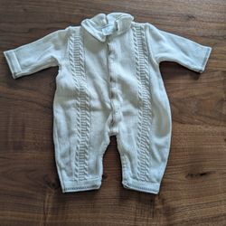 Unisex Cucci Bebe brand Knit Baby One Piece Sweater Size 0-6 Months