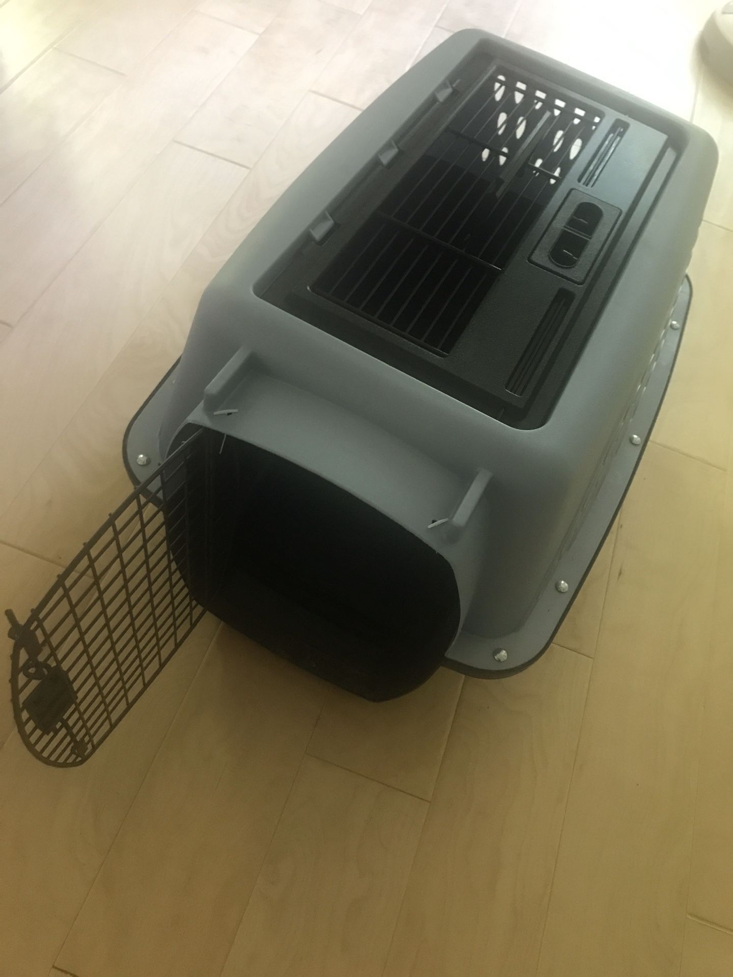 Cat or Dog Kennel