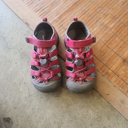 Keen Girl Shoes Size 12 Gently Used $15