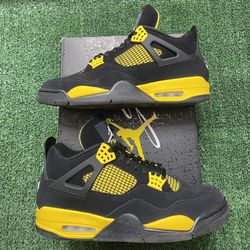 Jordan Thunder 4s size 12 VNDS