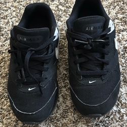 Kids air max Nike shoes - size 13c