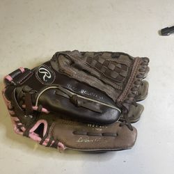 Rawlings Fast Pitch WFP120 Girls