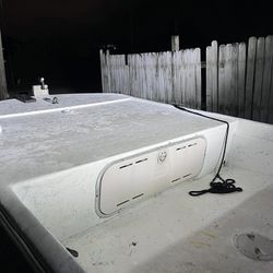 1998 Polar Flats boat saltwater series 17 feet