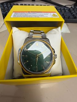 Invicta Men's Watch Green Dial Two-Tone