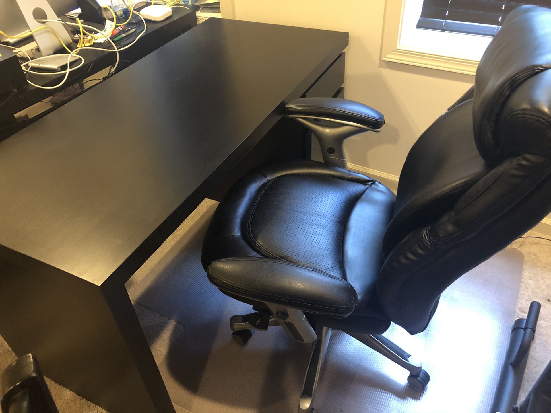 Home office set (desk, chair, chair mat)